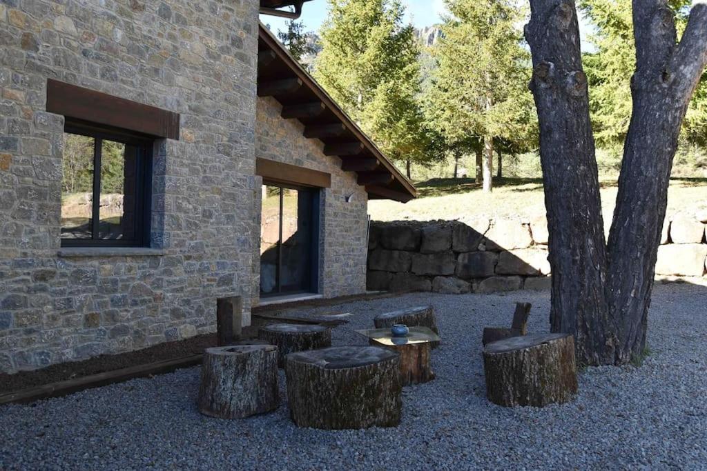 Cal Manubens Villa Castellar del Riu Luaran gambar