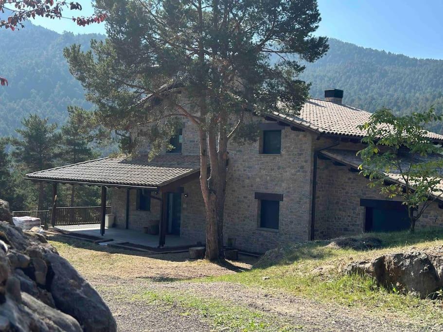 Cal Manubens Villa Castellar del Riu Luaran gambar