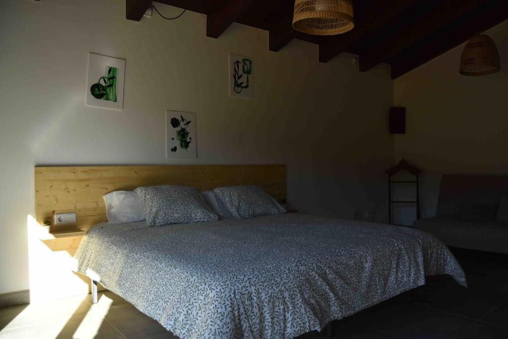 Cal Manubens Villa Castellar del Riu Luaran gambar